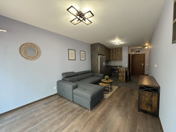 Двустаен апартамент в София, в.з. Бункера - 116 кв.м за 1100 €/кв.м - Снимка #1