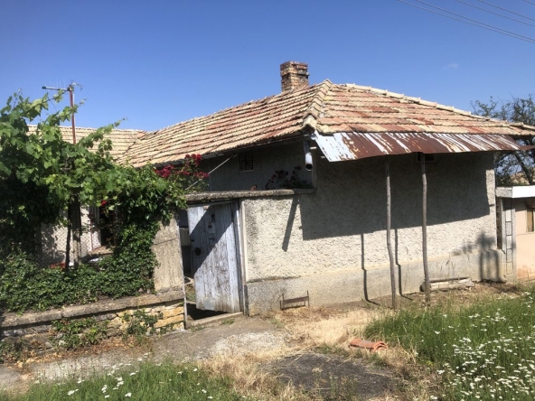 Къща в с. Моравка, Област Търговище - 150 кв.м за 147 €/кв.м - Снимка #1