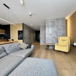 Дава се под наем Тристаен апартамент в София, Център - 90 кв.м за 510 € - Снимка #1