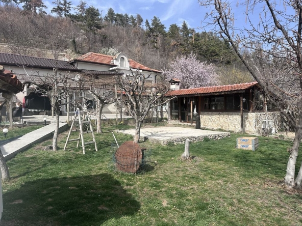 Къща в с. Долно изворово, Област Стара Загора - 100 кв.м за 1046 €/кв.м - Снимка #1