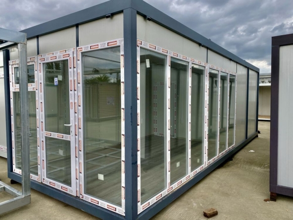 Магазин в Варна, Център - 27 кв.м за 246 €/кв.м - Снимка #1