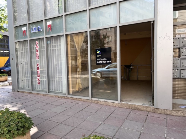 Офис в София, Лозенец - 68 кв.м за 1530 €/кв.м - Снимка #1