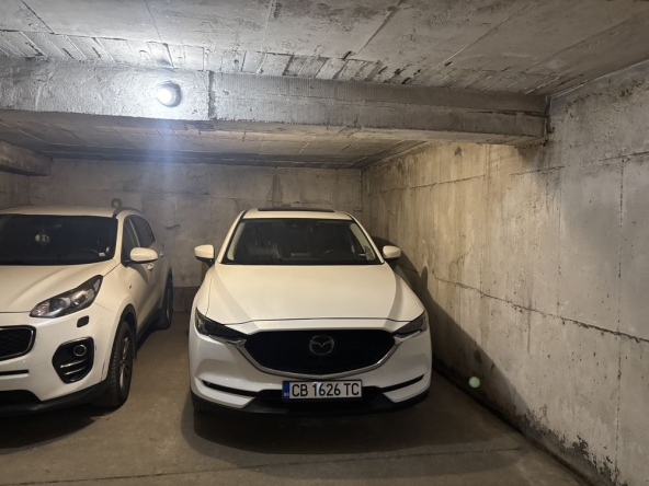 Дава се под наем Гараж / Паркомясто в София, Редута - 14 кв.м за 102 € - Снимка #1