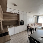 Дава се под наем Двустаен апартамент в Варна, Възраждане 1 - 72 кв.м за 612 € - Снимка #1