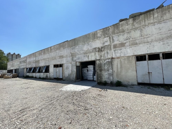 Дава се под наем Склад в с. Световрачене, Област София-град - 500 кв.м за 357 € - Снимка #1