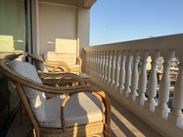 Дава се под наем Едностаен апартамент в к.к. Слънчев бряг - 65 кв.м за 600 € - Снимка #1