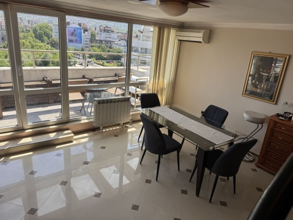 Дава се под наем Мезонет в София, Левски - 135 кв.м за 1173 € - Снимка #1