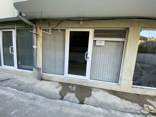 Офис в Търговище, Промишлена зона - 30 кв.м за 1139 €/кв.м - Снимка #1