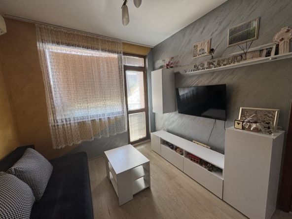 Двустаен апартамент в Варна, Възраждане 1 - 55 кв.м за 2728 €/кв.м - Снимка #1