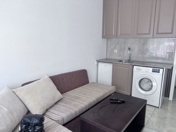 Дава се под наем Двустаен апартамент в к.к. Слънчев бряг - 50 кв.м за 765 € - Снимка #1