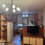 Тристаен апартамент в Търговище, Център - 67 кв.м за 1446 €/кв.м - Снимка #1