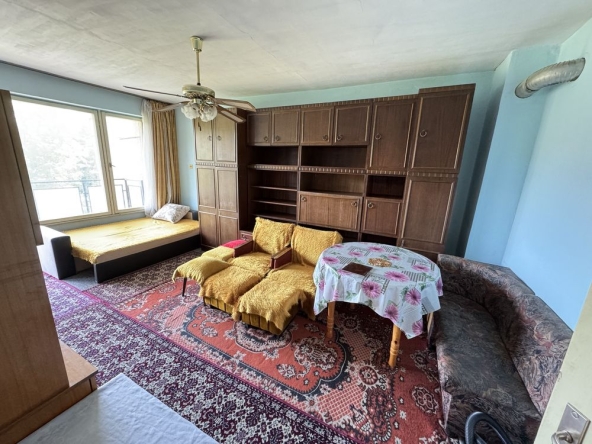 Дава се под наем Двустаен апартамент в Казанлък - 67 кв.м за 204 € - Снимка #1