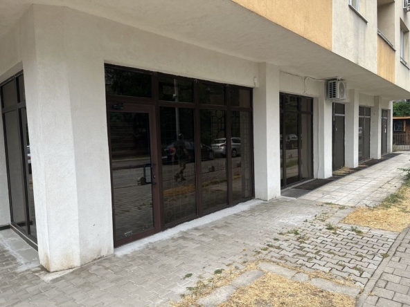 Магазин в София, Левски - 81 кв.м за 14 €/кв.м - Снимка #1