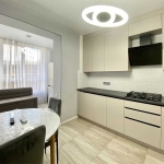 Дава се под наем Двустаен апартамент в София, Център - 65 кв.м за 459 € - Снимка #1