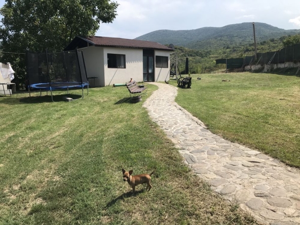 Парцел в Перущица - 2500 кв.м за 35 €/кв.м - Снимка #1