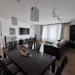 Тристаен апартамент в Казанлък - 115 кв.м за 1478 €/кв.м - Снимка #1