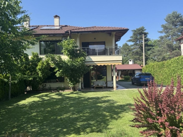 Къща в София, в.з. Врана - Лозен - 204 кв.м за 5393 €/кв.м - Снимка #1