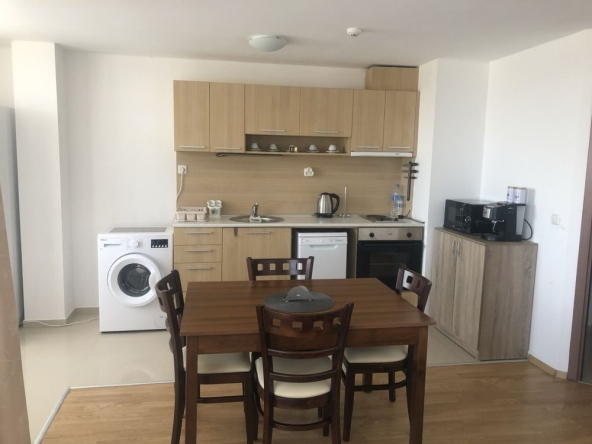 Тристаен апартамент в Банско - 101 кв.м за 1337 €/кв.м - Снимка #1