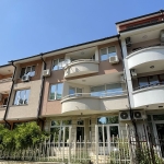 Дава се под наем Къща в Велико Търново, Колю Фичето - 400 кв.м за 1800 € - Снимка #1