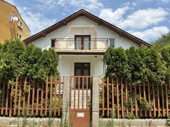 Къща в Ботевград - 99 кв.м за 2021 €/кв.м - Снимка #1