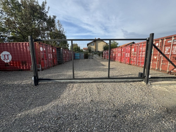 Дава се под наем Склад в София, Република - 15 кв.м за 91.8 € - Снимка #1