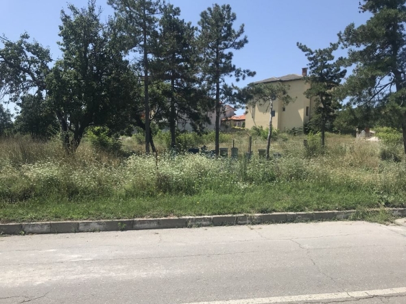 Парцел в с. Минерални бани, Област Хасково - 600 кв.м за 55 €/кв.м - Снимка #1