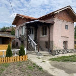 Къща в Ихтиман - 130 кв.м за 693 €/кв.м - Снимка #1