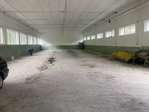 Дава се под наем Промишлена сграда в Габрово, Дядо Дянко - 500 кв.м за 612 € - Снимка #1