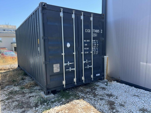 Дава се под наем Склад в Варна, Възраждане 1 - 15 кв.м за 114.75 € - Снимка #1