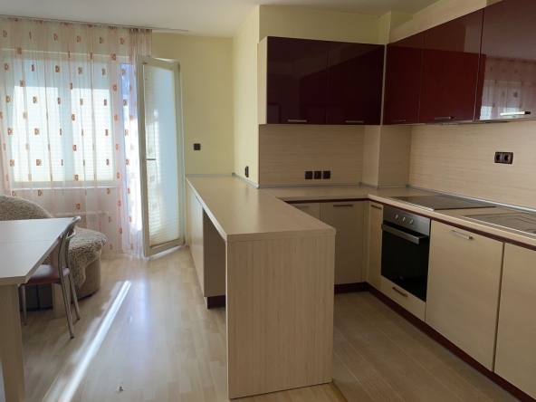 Дава се под наем Двустаен апартамент в София, Дружба 2 - 63 кв.м за 663 € - Снимка #1