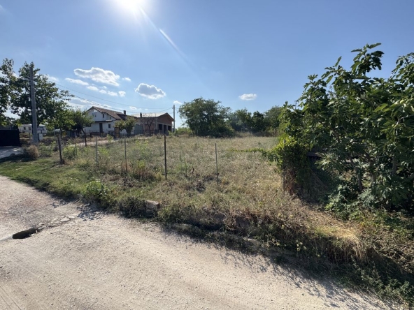 Парцел в Хасково, Любен Каравелов - 793 кв.м за 64 €/кв.м - Снимка #1