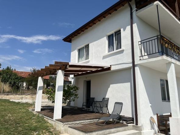 Къща в Мелник - 185 кв.м за 946 €/кв.м - Снимка #1