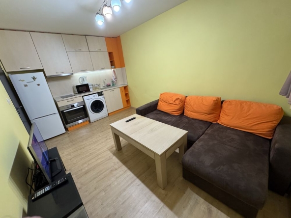 Дава се под наем Двустаен апартамент в София, Банишора - 42 кв.м за 420 € - Снимка #1