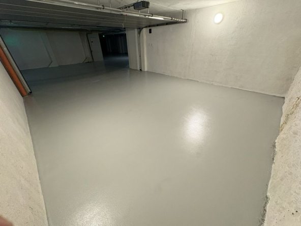 Дава се под наем Гараж / Паркомясто в София, Манастирски ливади - 42 кв.м за 193.8 € - Снимка #1