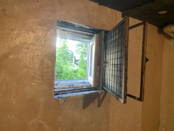 Дава се под наем Склад в Пловдив, Индустриална зона - Юг - 5 кв.м за 51 € - Снимка #1