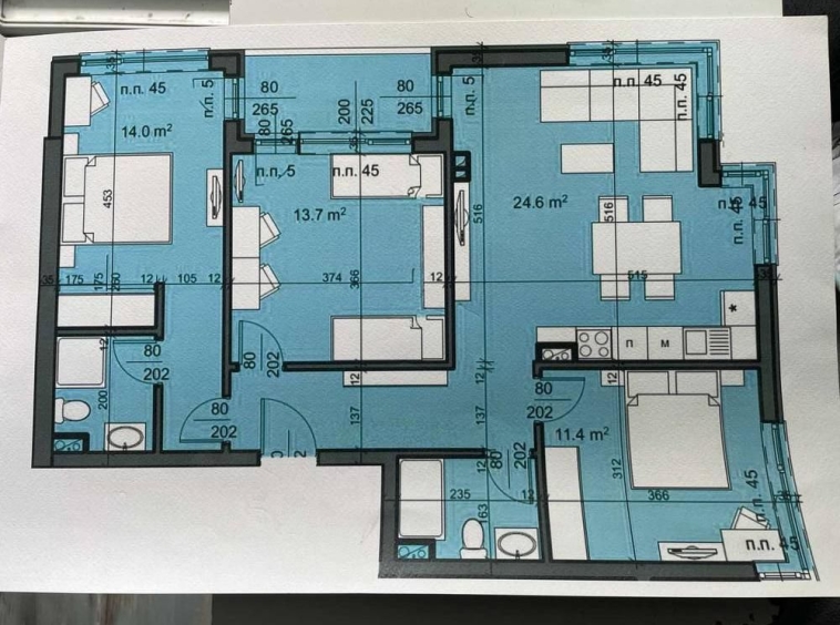 Четиристаен апартамент в Бургас, Изгрев - 111 кв.м за 2252 €/кв.м - Снимка #1