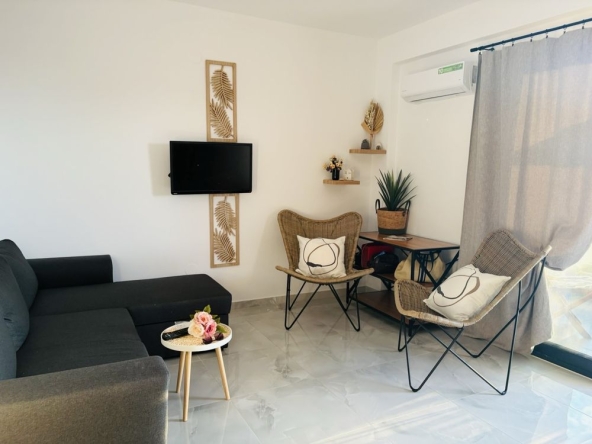 Дава се под наем Едностаен апартамент в Стара Загора, Опълченски - 60 кв.м за 100 € - Снимка #1