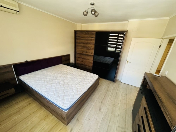 Дава се под наем Тристаен апартамент в Поморие - 100 кв.м за 459 € - Снимка #1