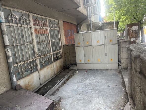 Магазин в Варна, Колхозен пазар - 74 кв.м за 1149 €/кв.м - Снимка #1