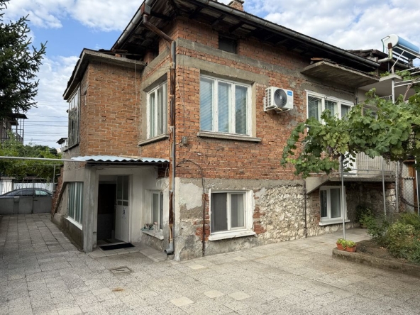 Къща в София, Младост 4 - 67 кв.м за 1642 €/кв.м - Снимка #1