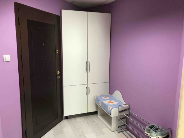 Дава се под наем Двустаен апартамент в Търговище, Боровец - 63 кв.м за 229.5 € - Снимка #1