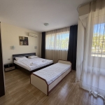 Тристаен апартамент в Свети Влас - 105 кв.м за 1329 €/кв.м - Снимка #1