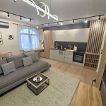 Тристаен апартамент в Банско - 93 кв.м за 1990 €/кв.м - Снимка #1