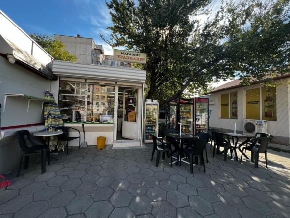 Магазин в Пловдив, Тракия - 10 кв.м за 1275 €/кв.м - Снимка #1