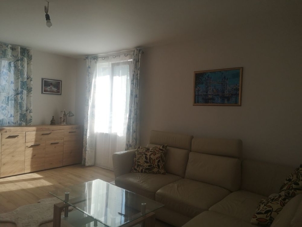 Дава се под наем Етаж от къща в с. Хераково, Област София-област - 50 кв.м за 306 € - Снимка #1