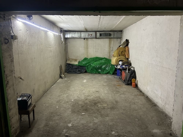 Гараж / Паркомясто в с. Паталеница, Област Пазарджик - 18 кв.м за 779 €/кв.м - Снимка #1
