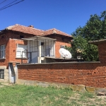 Къща в с. Равно, Област Разград - 800 кв.м за 23 €/кв.м - Снимка #1