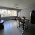 Дава се под наем Тристаен апартамент в София, Изток - 92 кв.м за 815.49 € - Снимка #1