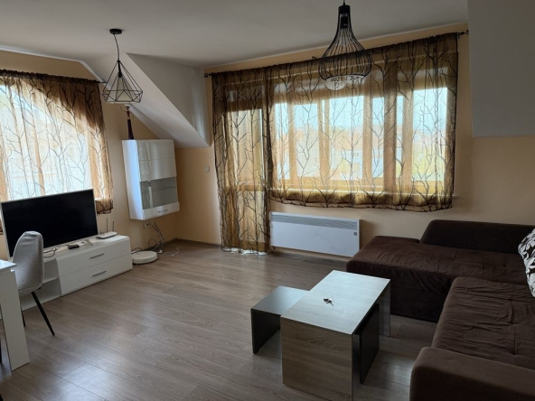 Дава се под наем Двустаен апартамент в с. Иван Вазово, Област Пловдив - 56 кв.м за 357 € - Снимка #1