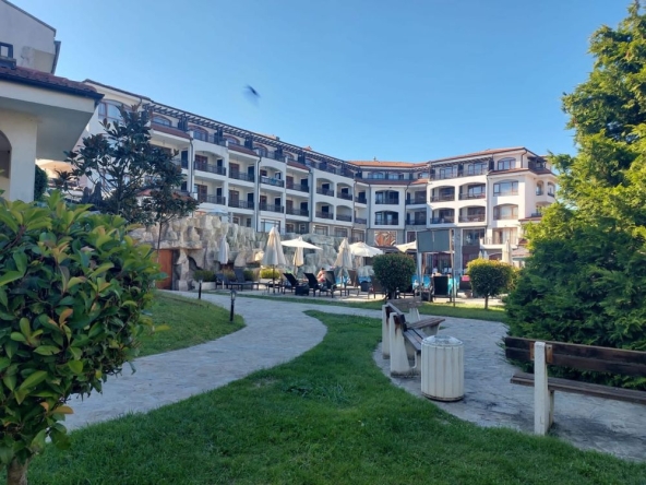 Двустаен апартамент в Ахелой - 78 кв.м за 1020 €/кв.м - Снимка #1